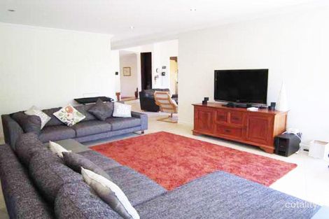 Property photo of 91 Caniaba Crescent Suffolk Park NSW 2481