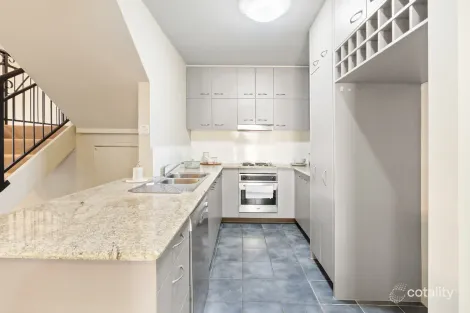 Property photo of 12/2 Geraldton Drive Varsity Lakes QLD 4227
