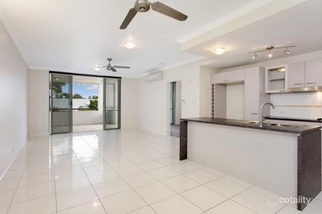 25/9-15 Mclean St, Cairns North, QLD 4870