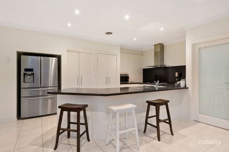 Property photo of 15 Skipperstone Glen Narre Warren South VIC 3805