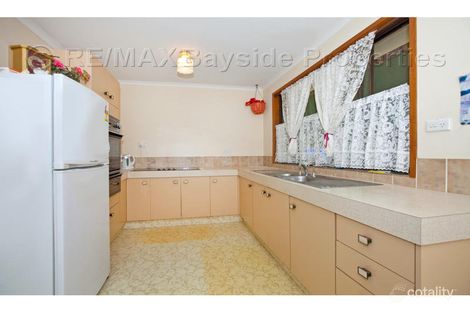 Property photo of 27 Cumberland Drive Alexandra Hills QLD 4161