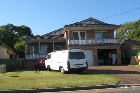 8 Bass Ave, East Hills, NSW 2213