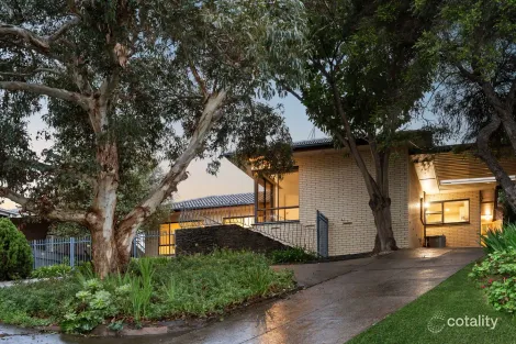 16 Victoria Pde, Darlington, SA 5047