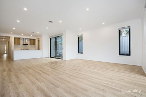 Property photo of 7B Fernbank Crescent Mulgrave VIC 3170