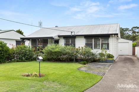 40 St Johns Dr, Croudace Bay, NSW 2280