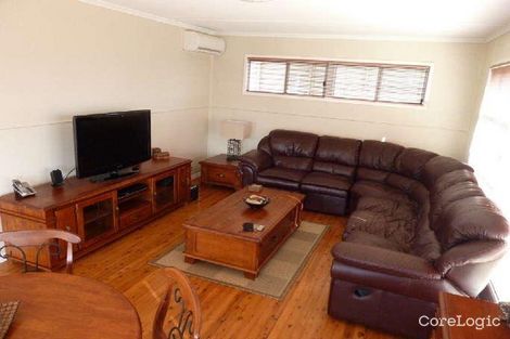 Property photo of 16 Hanlon Street Newtown QLD 4350