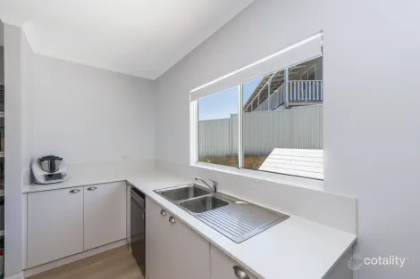 Property photo of 16 Tomkins Bend Nunile WA 6566