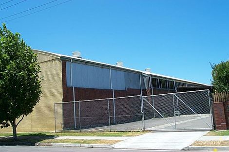 31 Samdon St, Hamilton, NSW 2303