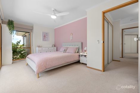 Property photo of 15 Hillview Place Berwick VIC 3806