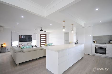 Property photo of 17 Walnut Street Elanora QLD 4221