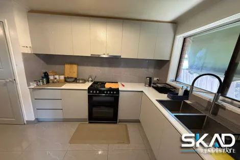 Property photo of 29 Rokeby Crescent Craigieburn VIC 3064