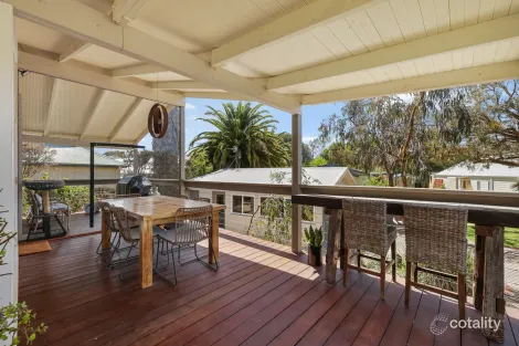 Property photo of 4 Silvergull Court Silverleaves VIC 3922