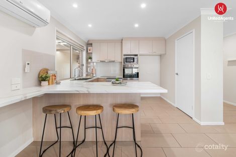 Property photo of 6 Wee Waa Close Hoxton Park NSW 2171