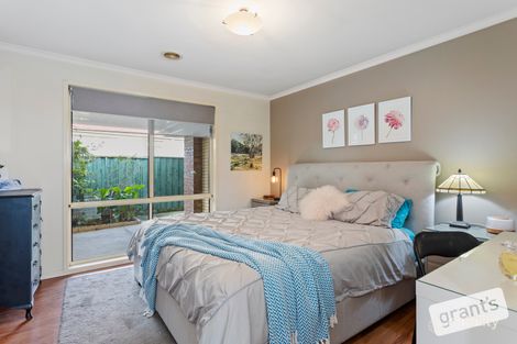 Property photo of 12 Lansbury Drive Narre Warren South VIC 3805