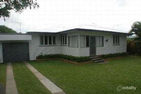 18 Moran St, Svensson Heights, QLD 4670