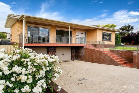 19 Heysen Ave, Hope Valley, SA 5090