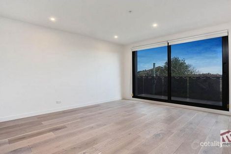 Property photo of 203/160 Hotham Street St Kilda East VIC 3183