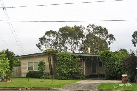 7 Carinya Pl, Kirrawee, NSW 2232