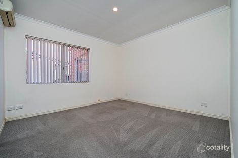 Property photo of 2 Cumberland Drive Hillarys WA 6025