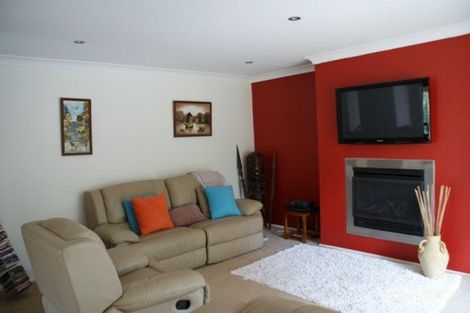 Property photo of 14 The Falls Road Yerrinbool NSW 2575