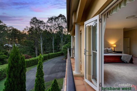Property photo of 29 Winrock Street Brookfield QLD 4069