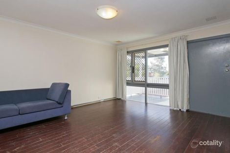 Property photo of 26 Hollybush Way Kelmscott WA 6111