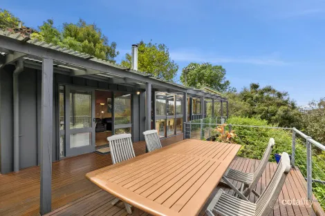 Property photo of 24 Riverside Drive Wye River VIC 3234