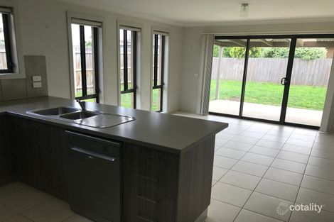 Property photo of 7 Rieniets Way Yinnar VIC 3869