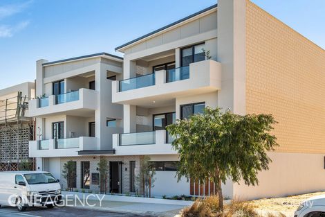 Property photo of 2/44 Surada Street North Coogee WA 6163