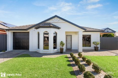 2c Hazelmere Rd, Glengowrie, SA 5044