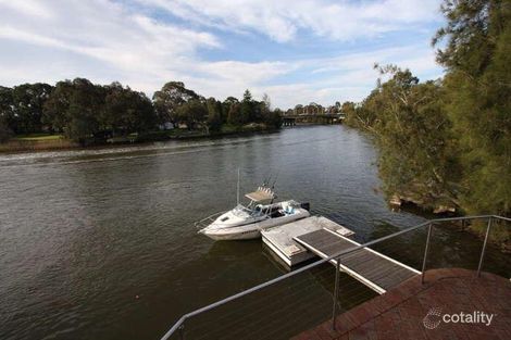 Property photo of 11 Auld Avenue Milperra NSW 2214