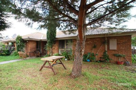 1/2 Jane Ct, Meadow Heights, VIC 3048