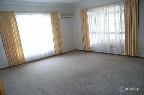 Property photo of 10 Sophia Street Shellharbour NSW 2529