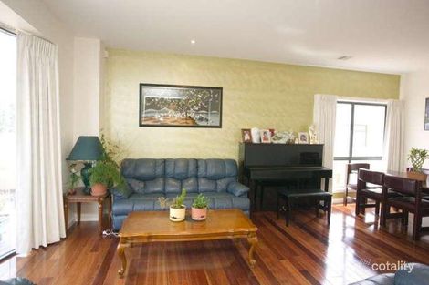 Property photo of 307 Gundaroo Drive Gungahlin ACT 2912
