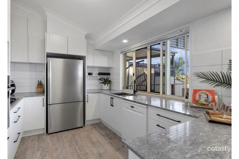 Property photo of 18 Sundar Crescent Tanah Merah QLD 4128