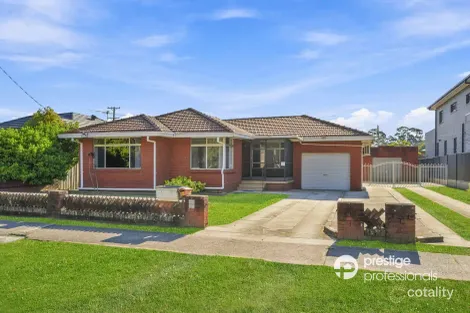 3 Bradshaw Ave, Moorebank, NSW 2170