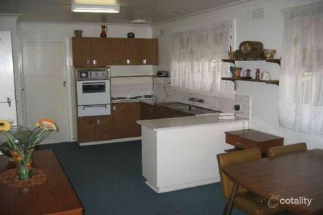 Property photo of 30 Wyong Street Keilor East VIC 3033
