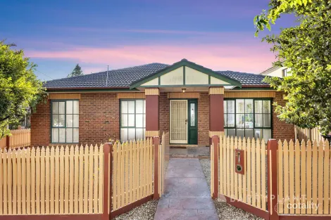 Property photo of 1/19 Myrtle Street Glen Waverley VIC 3150