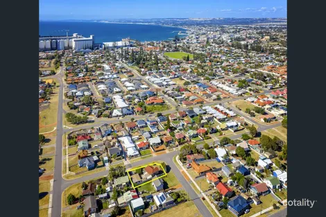 6 Whitfield St, Beachlands, WA 6530