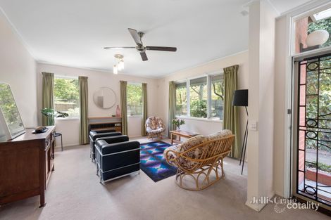 Property photo of 8 Gilbert Parade Camberwell VIC 3124