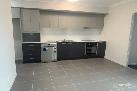 2/21 Carrick Pl, Greenbank, QLD 4124