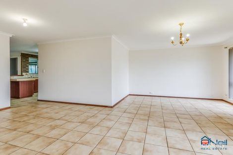Property photo of 7 Logpine Crescent Camillo WA 6111