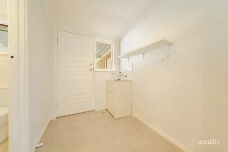 Property photo of 6 Regelia Place Pinjarra WA 6208