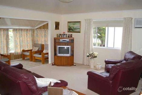 Property photo of 14 Madden Street Silkstone QLD 4304