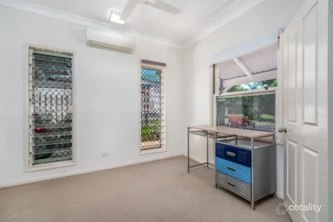 Property photo of 5 Myrtle Close Mount Sheridan QLD 4868