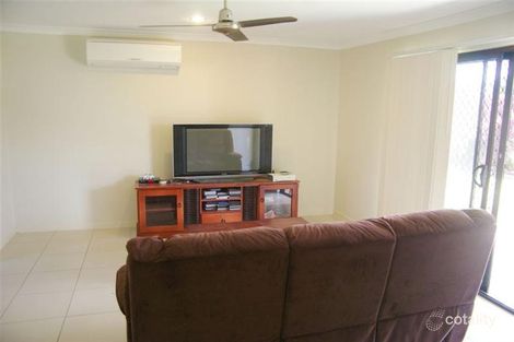 Property photo of 70 Ridgegarden Drive Morayfield QLD 4506
