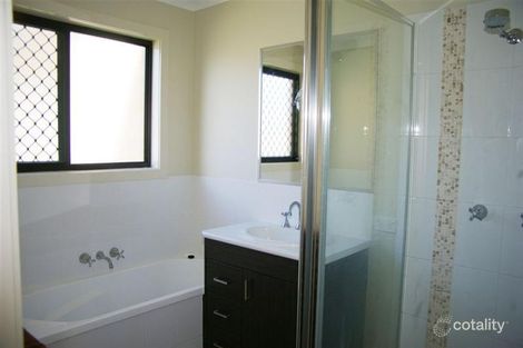 Property photo of 70 Ridgegarden Drive Morayfield QLD 4506