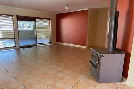 Property photo of 38 Casey Crescent Broadford VIC 3658