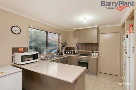 Property photo of 31 Moncrieff Parade Point Cook VIC 3030