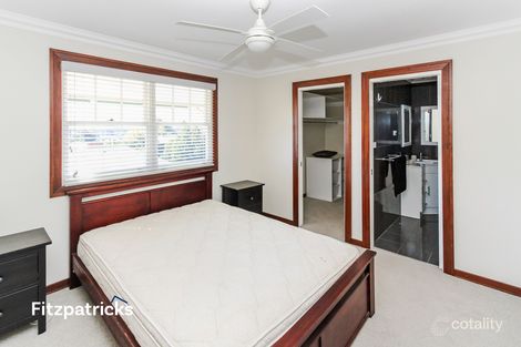 Property photo of 22 Richard Street Turvey Park NSW 2650